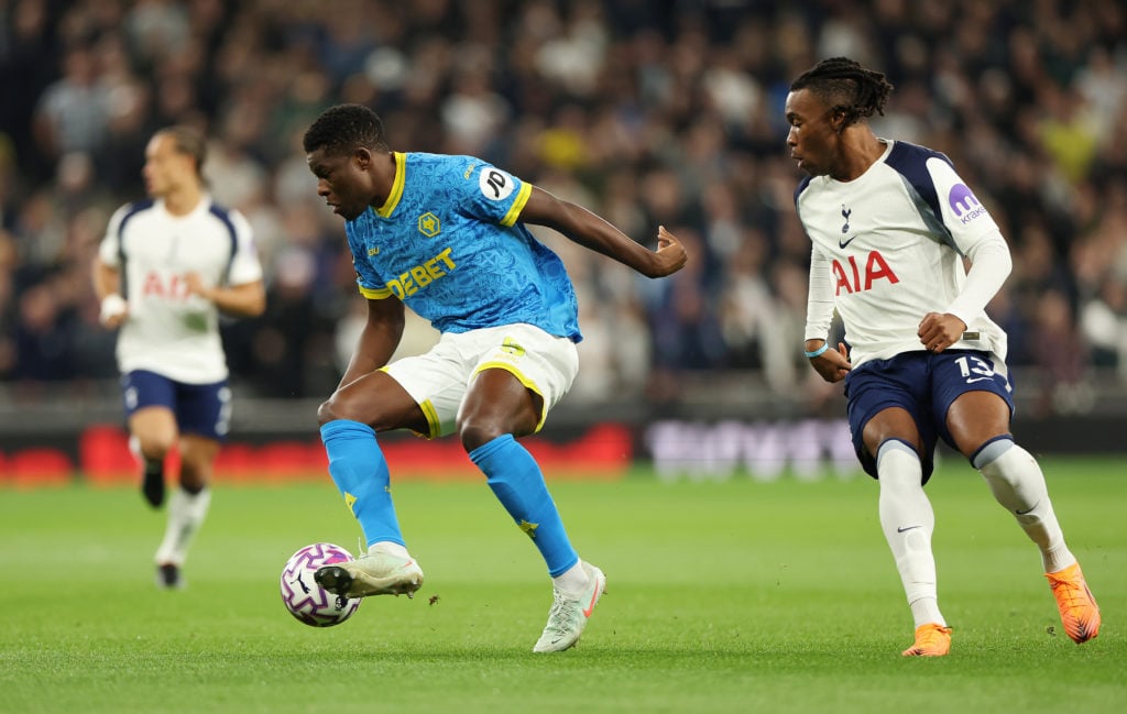 Marshall Munetsi on the ball for Wolves.