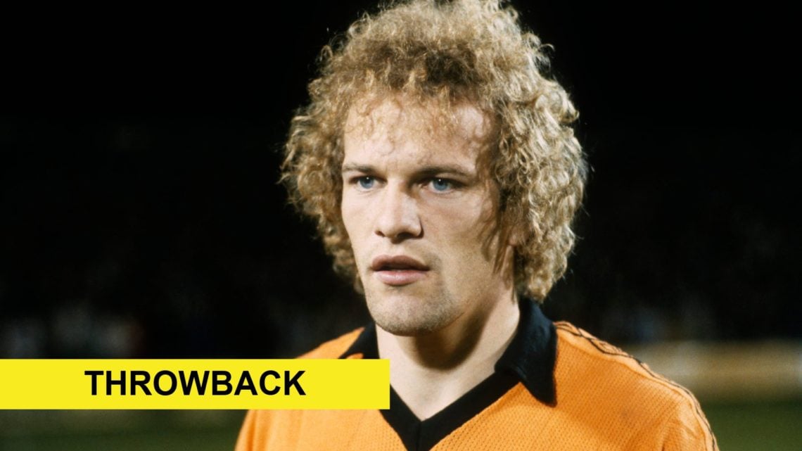 Andy Gray plays for Wolves, throwback to 1979.