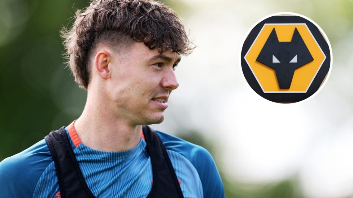 Jorgen Strand Larsen in training and Wolves badge.