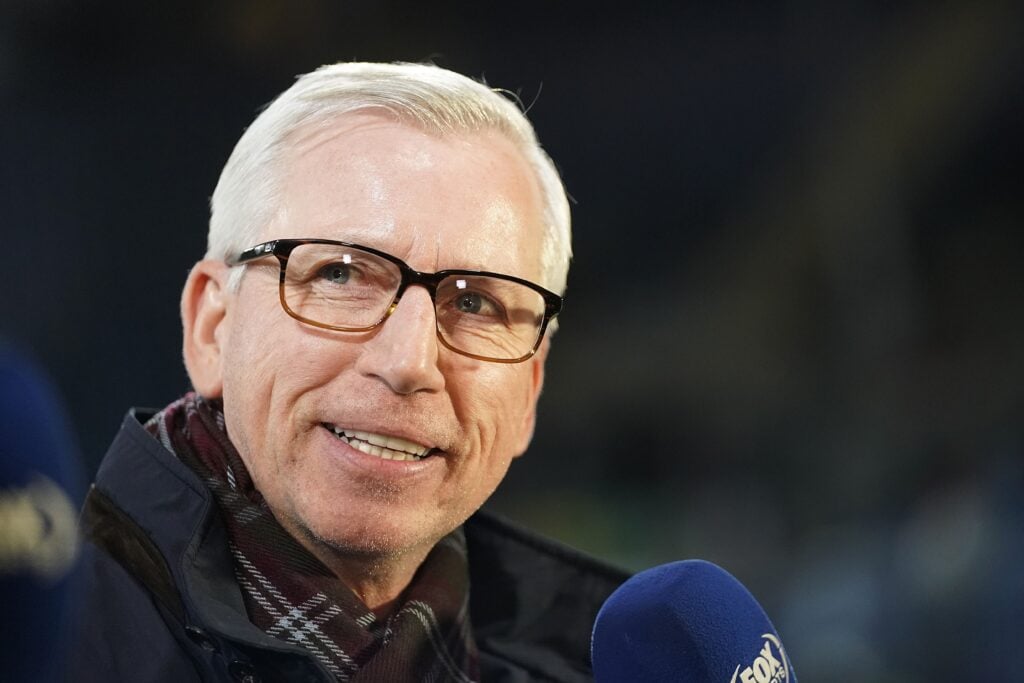Alan Pardew during the Dutch Eredivisie match between sc Heerenveen and ADO Den Haag