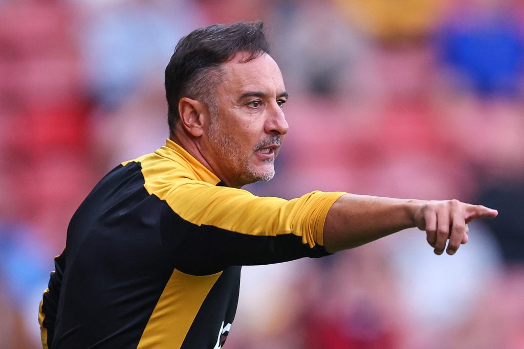 Vítor Pereira the head coach of Wolves giving instructions to his players