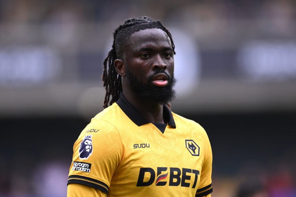 Tolu Arokodare playing for Wolves.