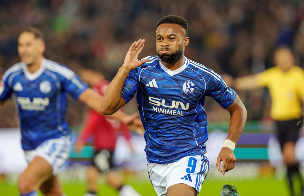 Hannover 96 v FC Schalke 04 - 2. Bundesliga