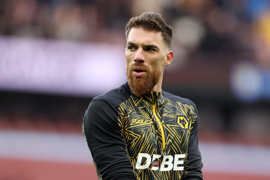 Jose Sa playing for Wolves.