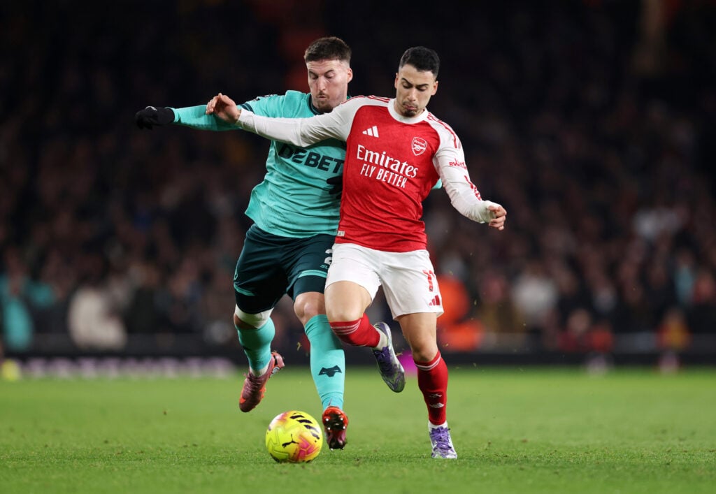 Matt Doherty tackling Gabriel Martinelli