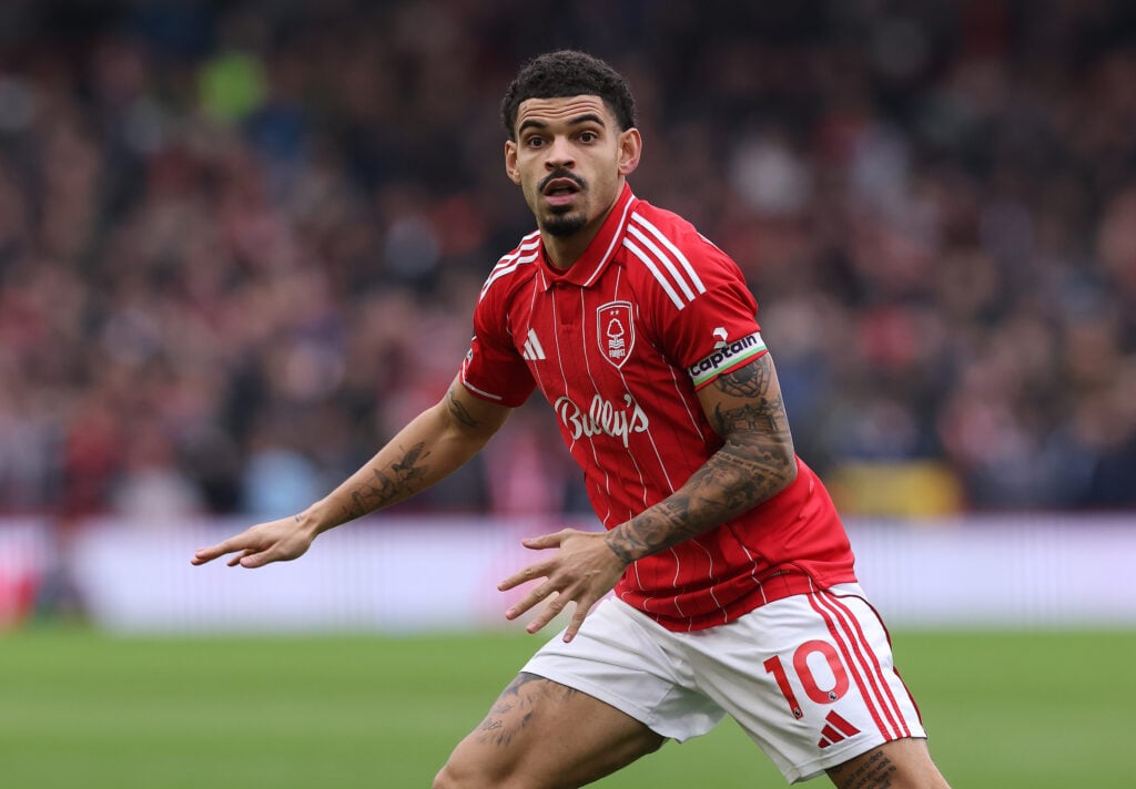 Morgan Gibbs-White playing for Nottingham Forest.