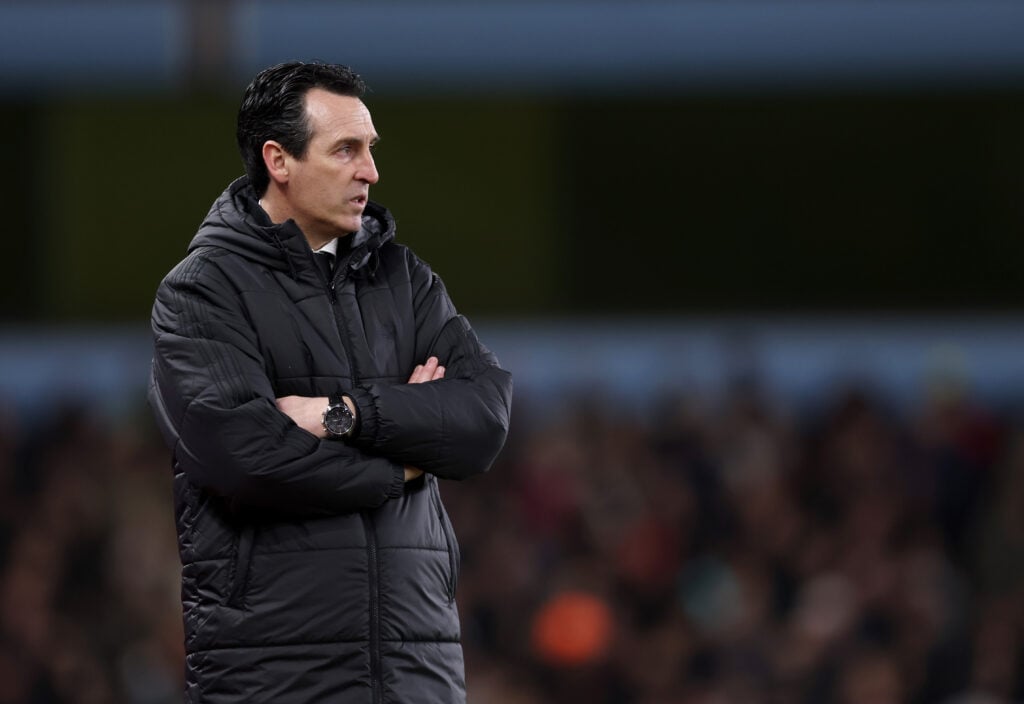 Unai Emery managing Aston Villa.