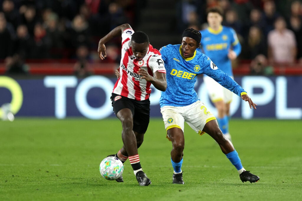 Jean-Ricner Bellegarde playing against Wolves.