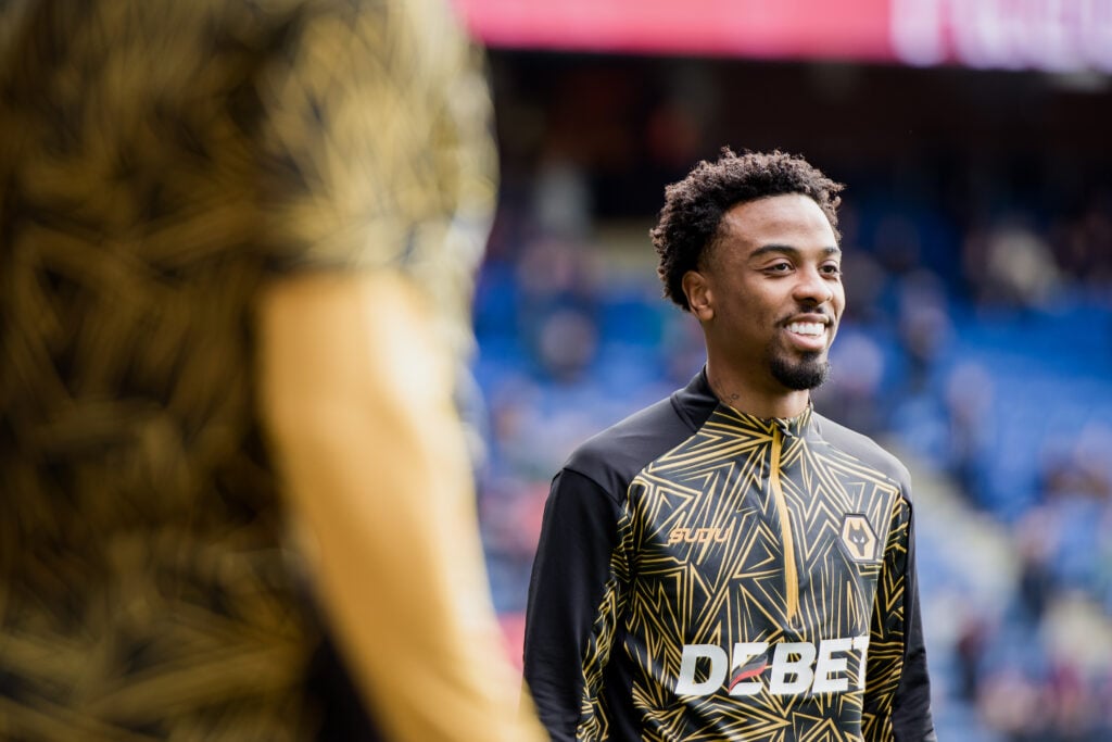 Angel Gomes warming up for Wolves.
