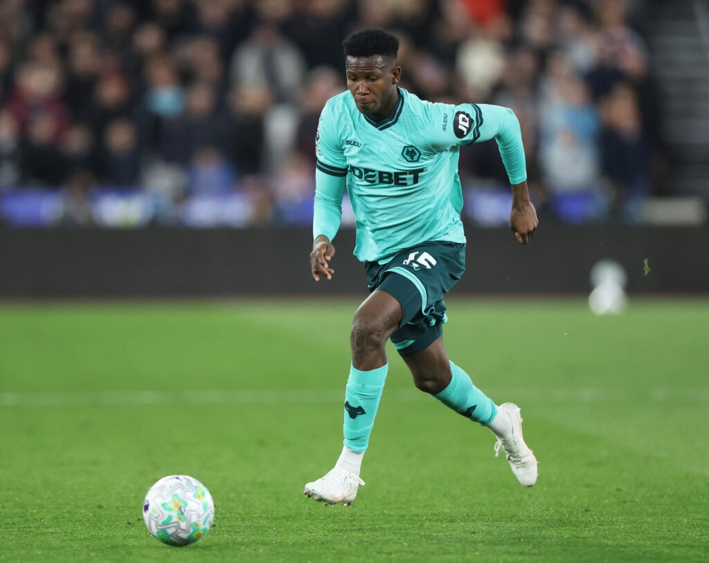 Yerson Mosquera playing for Wolves.