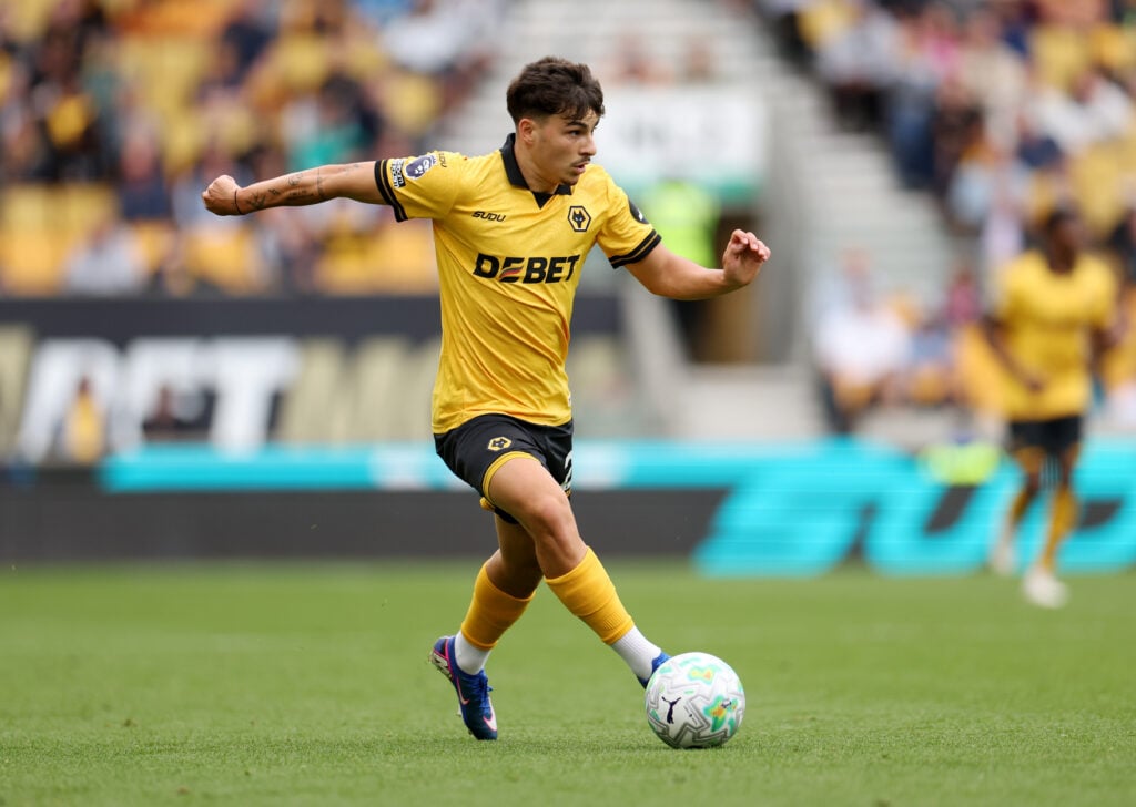Rodrigo Gomes playing for Wolves.