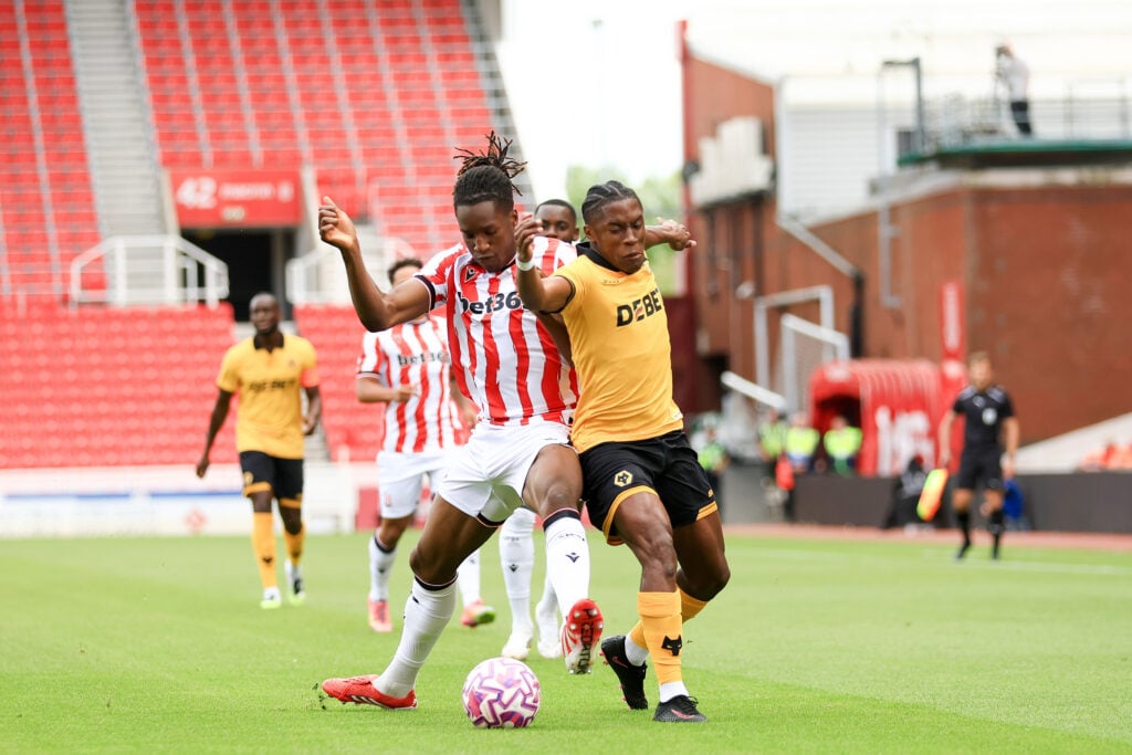 Jean-Ricner Bellegarde playing for Wolves against Stoke City.